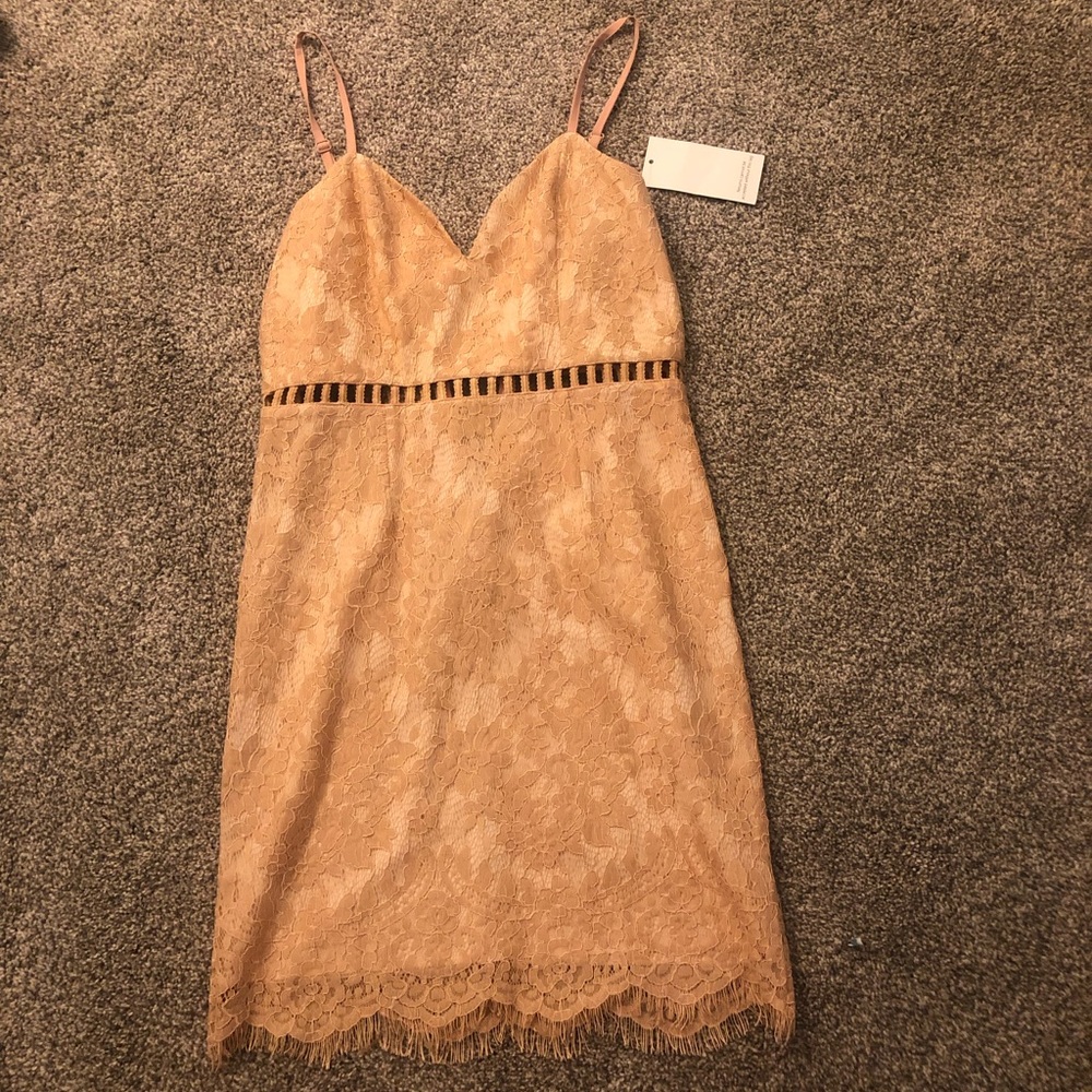 Women’s Tobi dress size Small